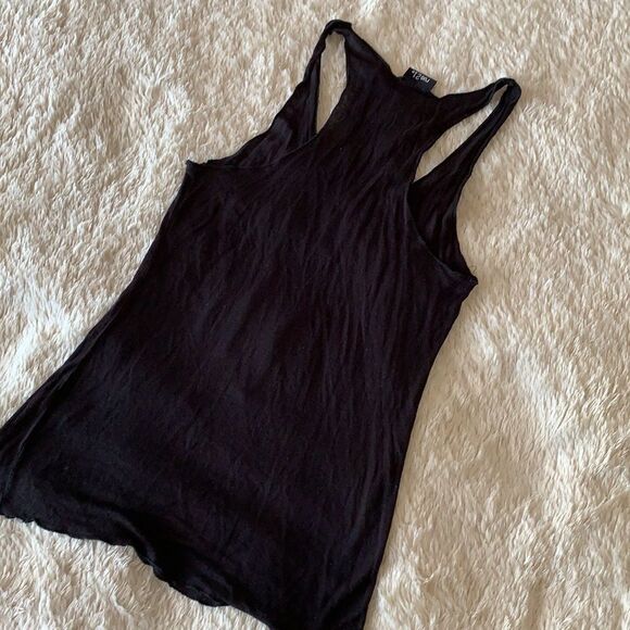 Where’s the Taco emoji tank - Picture 4 of 16